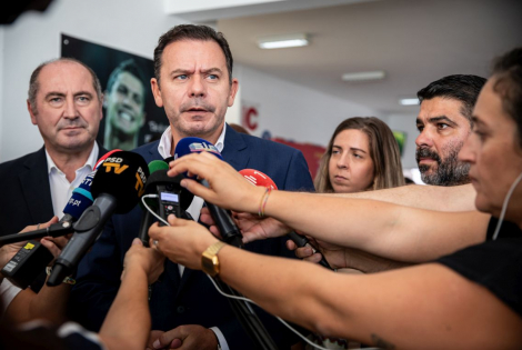 luís montenegro com helder sousa e silva pombal